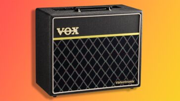 Vox unveils the latest and most advanced versions of the Valvetronix series.]