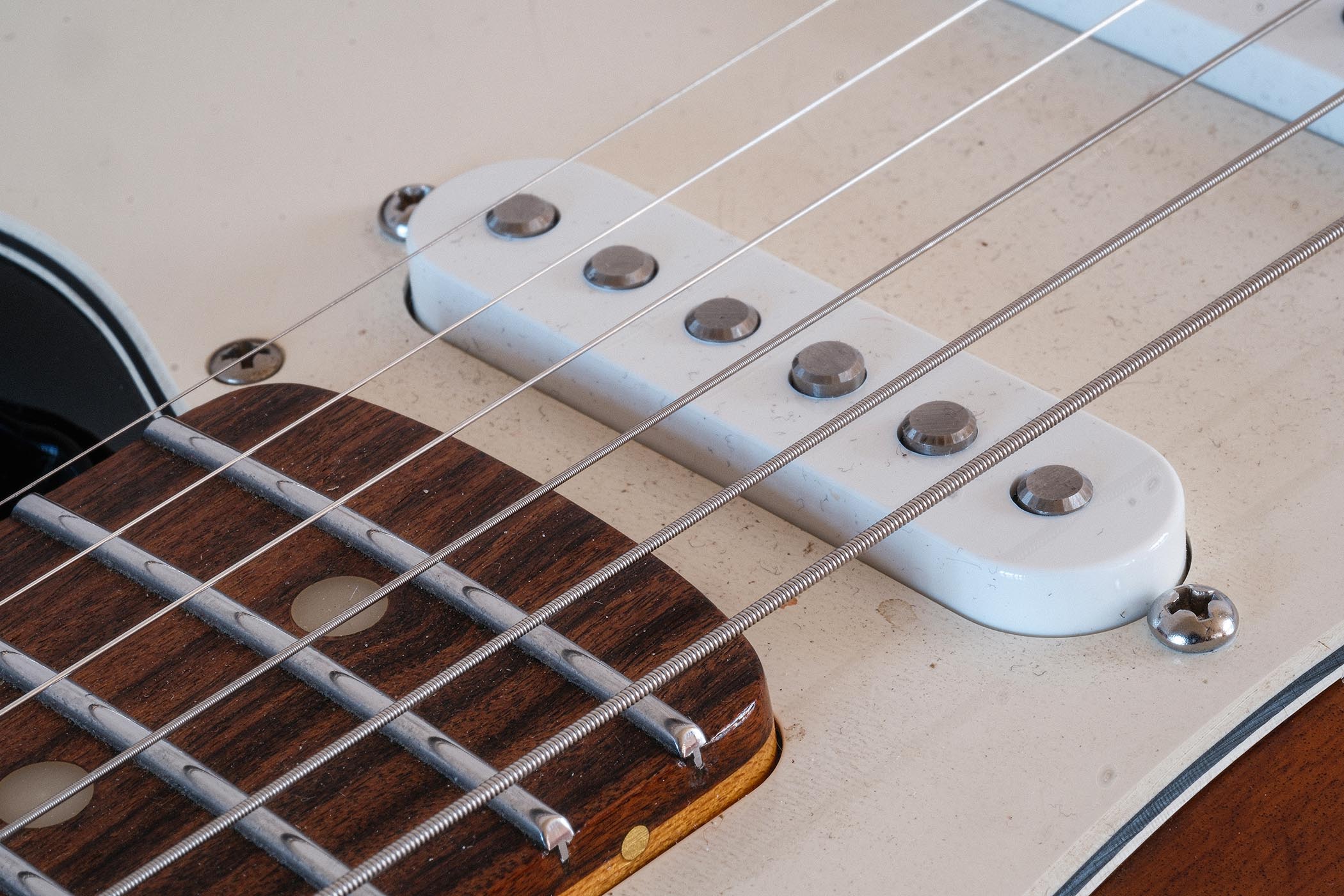 A Tonerider Apex Classic pickup