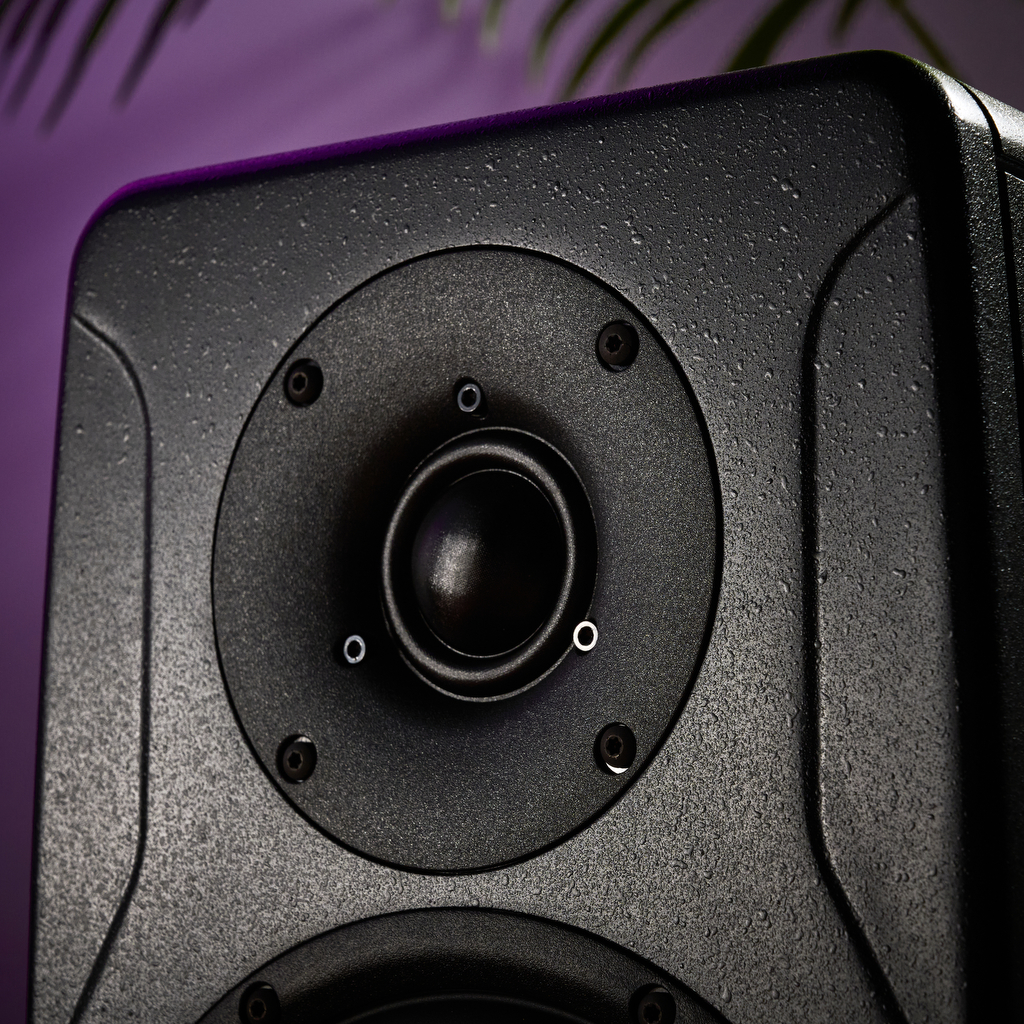 IK Multimedia iLoud Precision 6