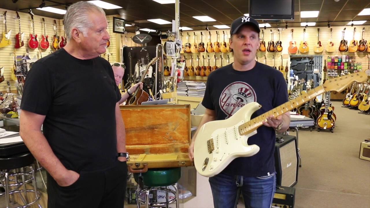 Joe Bonamassa with his 1958 Fender Mary Kay Stratocaster - YouTube