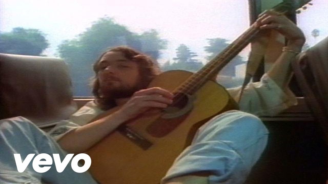 Supertramp - It's Raining Again - YouTube