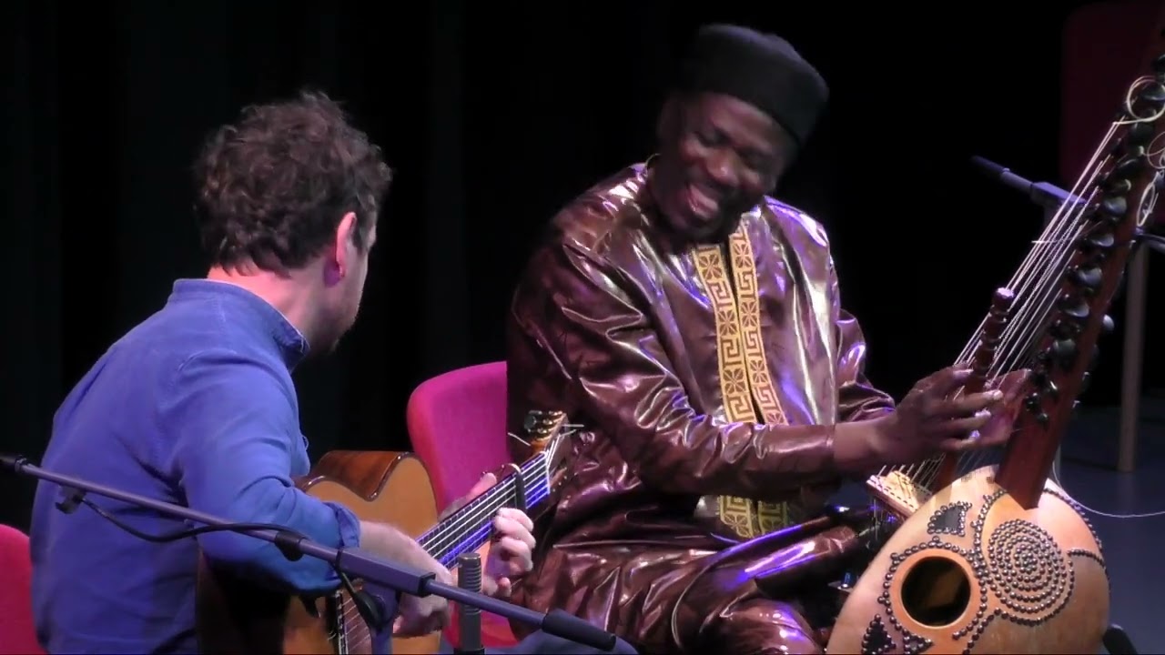 Ballaké Sissoko (kora) and Derek Gripper (guitar) astounding improvised performance at SOAS 2022 - YouTube
