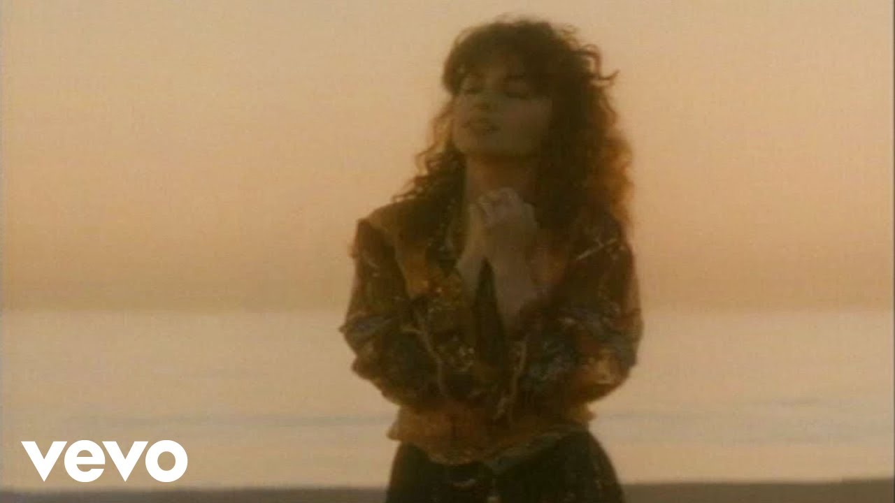 The Bangles - Eternal Flame (Official Video) - YouTube