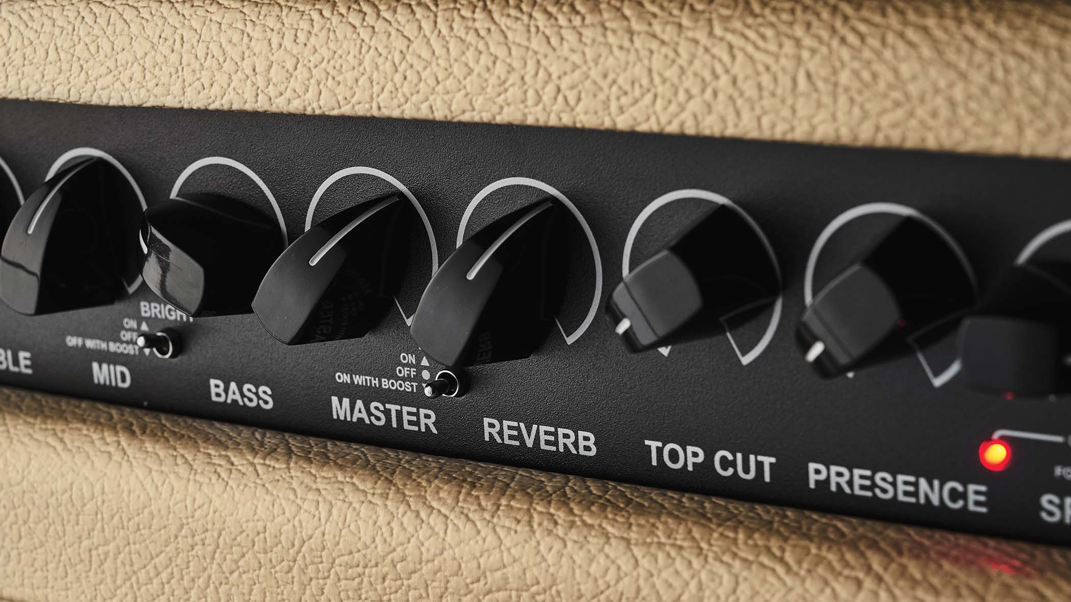 PRS DGT 15 Combo: The combination of blonde Tolex &ndash; nodding to the Fender brown-panel years &ndash; with a Marshall-style salt-and-pepper basket-weave speaker grille cloth evoke the classic designs of 60s US amps as much as the amp does tonally