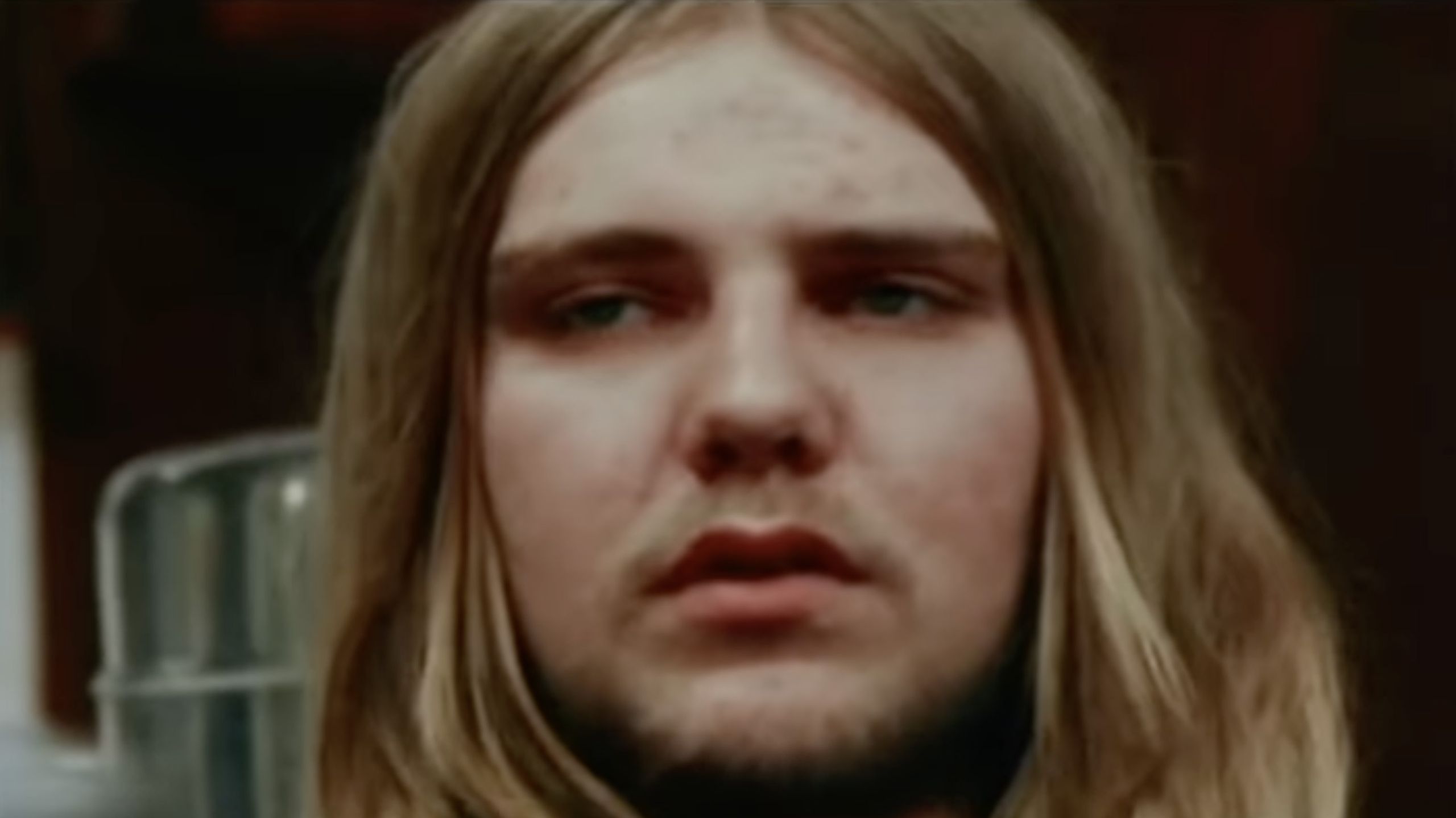 "Alex Lifeson Reflects on the Modest Start of His Iconic Band: 'I think the 20 attendees at our debut Rush show weren't that impressed.'"]