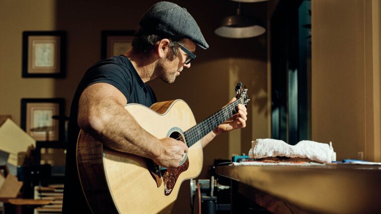 Andy Powers Discusses the Development of Taylor Guitars]