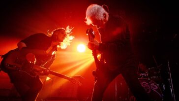 David Gedge and Rachael Wood unravel the essence of The Wedding Present's music.]