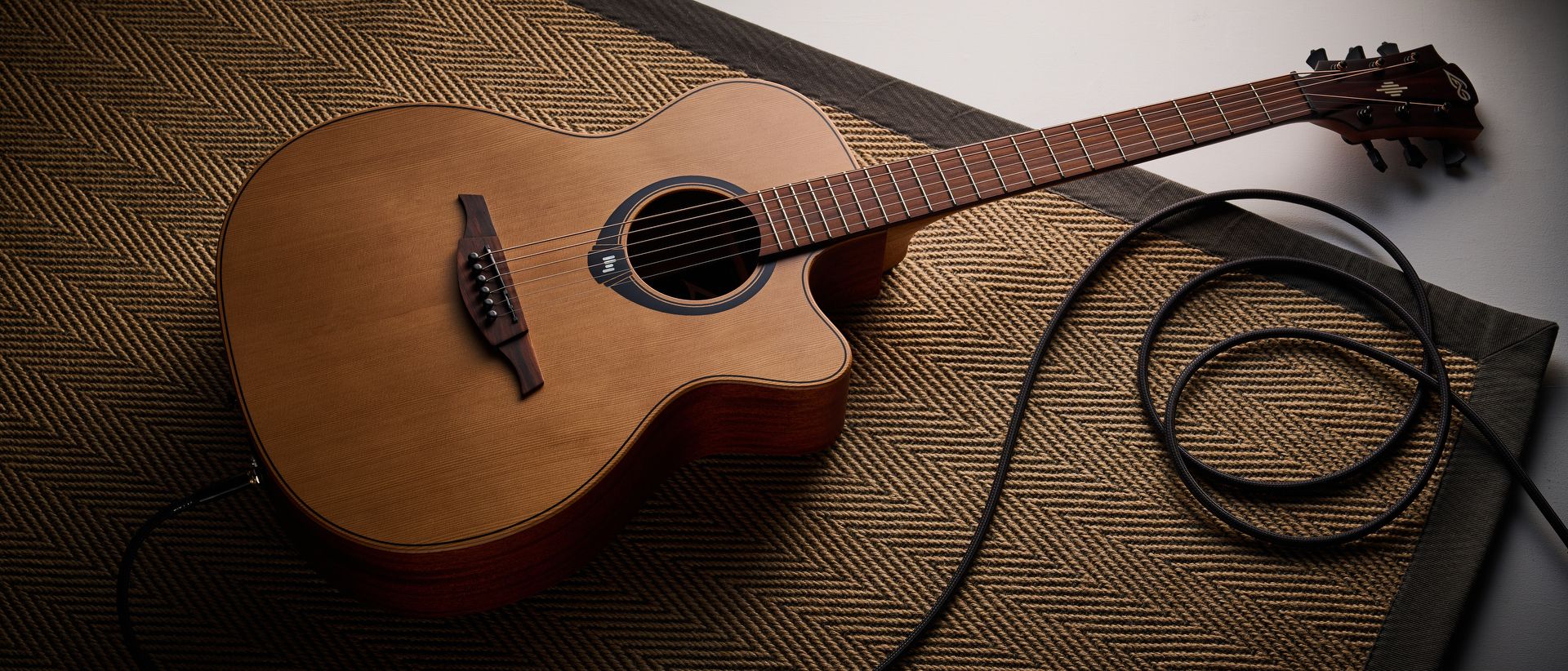 "Dynamic, highly adaptable, and creatively invigorating, it provides abundant inspiration to those who resonate with it: LAG HyVibe 10 HV10ACE review."]