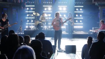 Emily Green's "Cloudy" Guitar Technique in Geese]