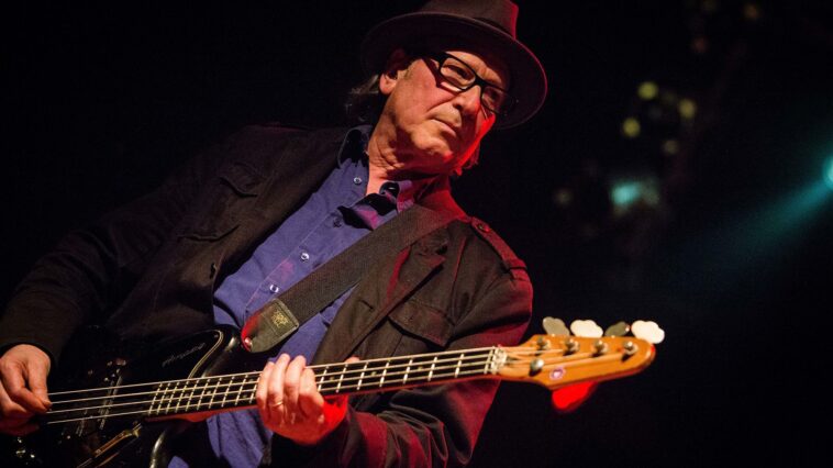 Fred Smith, Bass Guitarist for Television, Passes Away at 77]