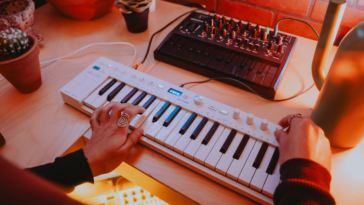 "Generate Inspiration in Your DAW: Control Any Synth or Modular Patch Seamlessly" — Arturia Introduces KeyStep 37 Mk2 with a Revamped Interface, Enhanced Connectivity, and Generative Features.]