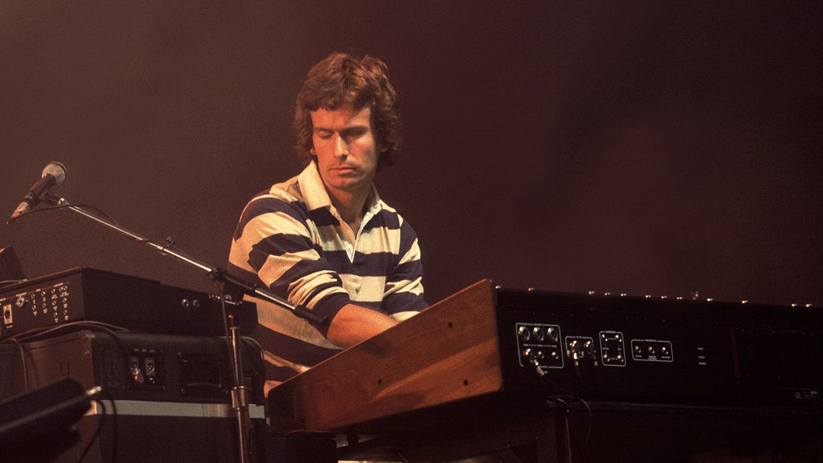 “I'm not a skilled technical player; I often cheat. Writing for myself allowed me to dodge the parts I couldn't play,” says Tony Banks, explaining that mastering virtuosity was never his main focus, but steering clear of "lazy" chord progressions was.]