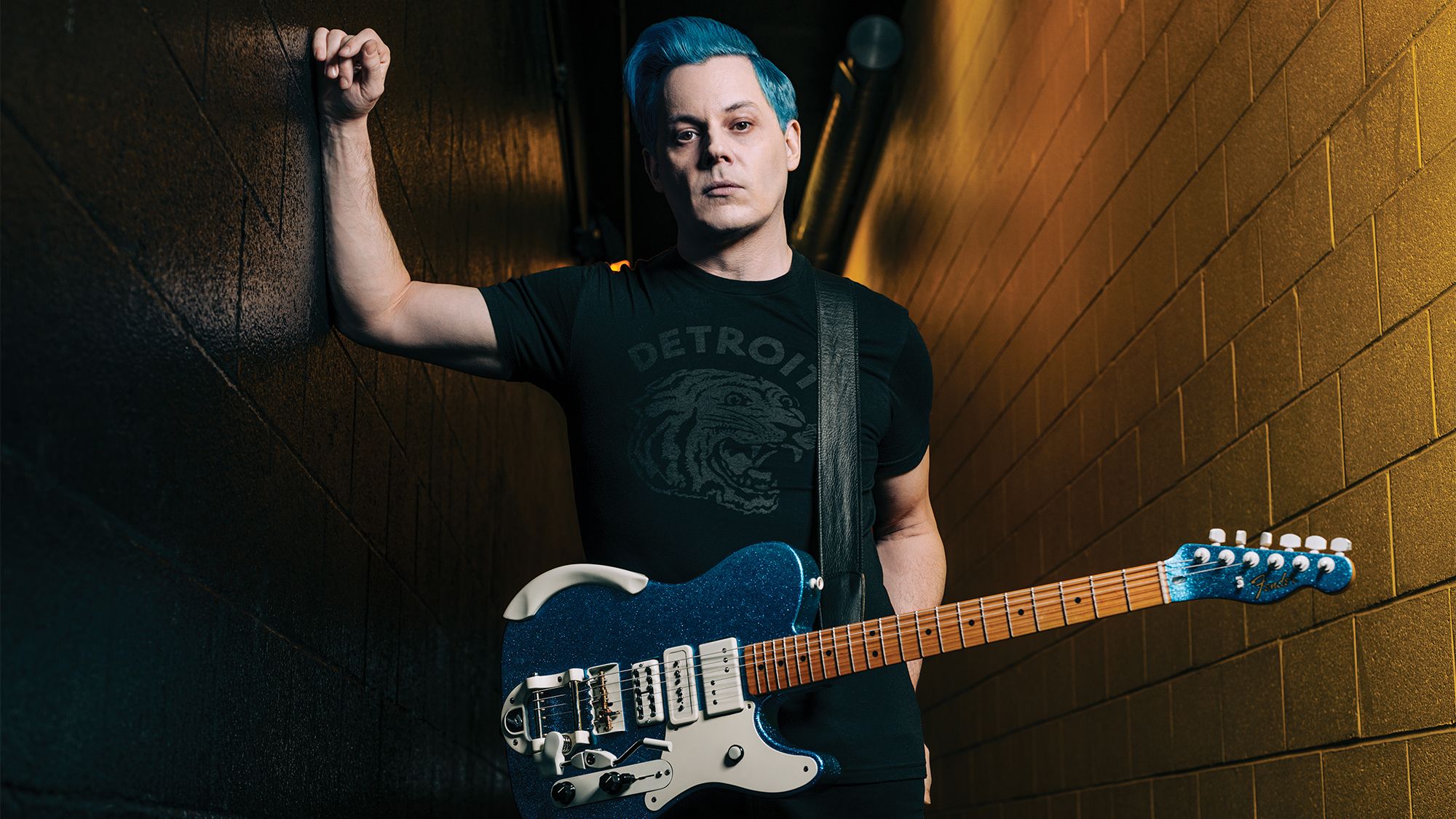 Jack White discusses the distinction between blues and rock guitarists.]