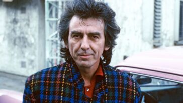 Jeff Lynne shares insights on George Harrison following the Beatles era.]