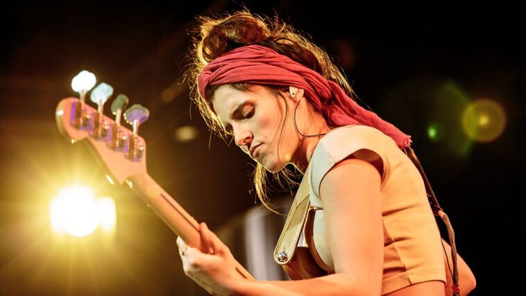 Kinga Głyk Discusses the Viral Clapton Tribute that Transformed Her Life]