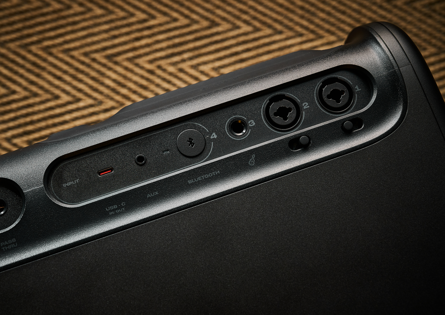 The connections panel on the JBL BandBox Trio guitar amp