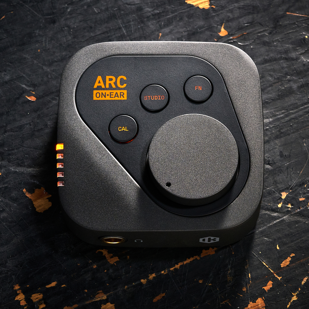 IK Multimedia ARC On-Ear