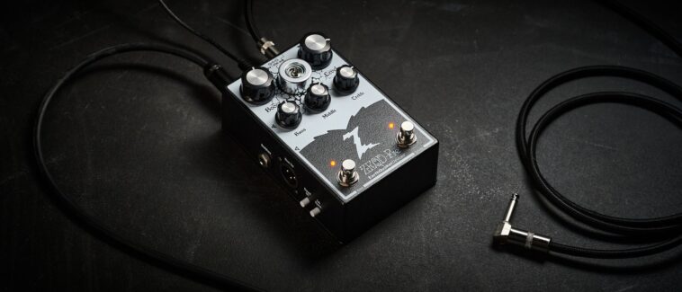 "Often hailed as hi-fi, the EF86 tube truly encapsulates the sound produced by this device: A review of the EarthQuaker Devices EQD ZEQD-Pre."]
