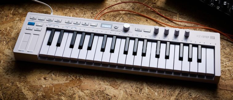 "Outstanding Creative Tools for Enhancing and Shaping Patterns: A Review of the Arturia KeyStep 37 mk2"]