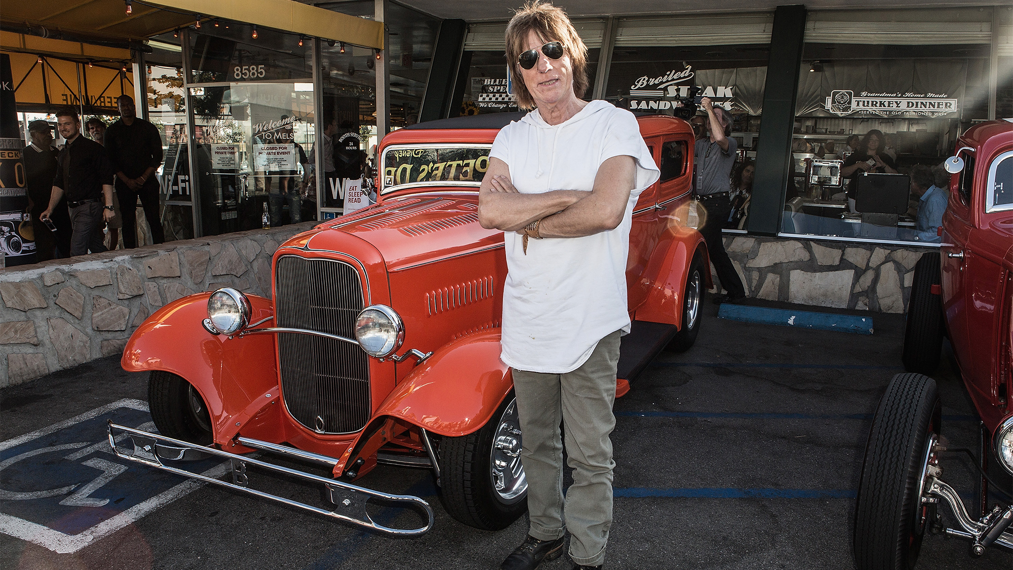 WEST HOLLYWOOD, CA - AUGUST 08: Jeff Beck attends Mel's Drive In on August 8, 2016 in West Hollywood, California