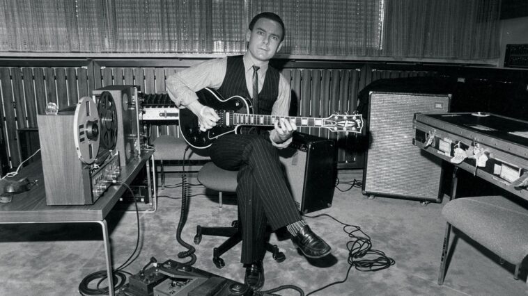 Robert Fripp: A Journey Through Three Guitars]