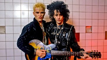 Steve Stevens discusses broken guitars, being pushed off stage, and his experiences with Billy Idol.]