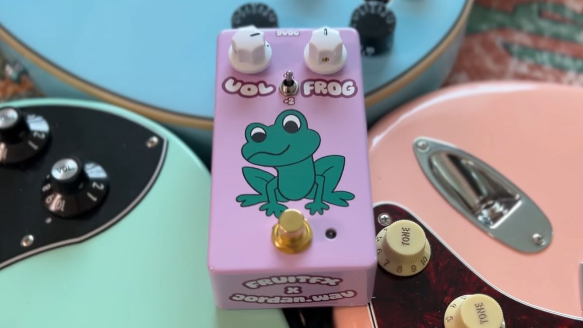 The Frog Pedal transforms your guitar's tone into a frog-like sound.]