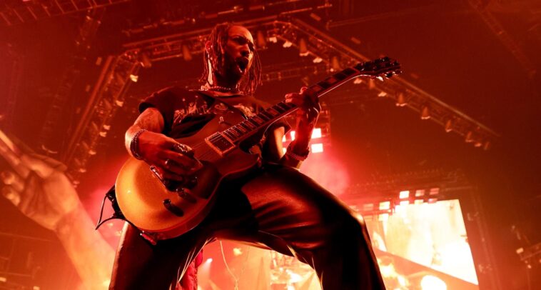 The Impact of B.B. King on MGK's Concert Performances]