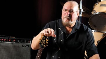 The Reasons Behind Steve Cropper’s Status as One of Guitar's Most Modest Legends]