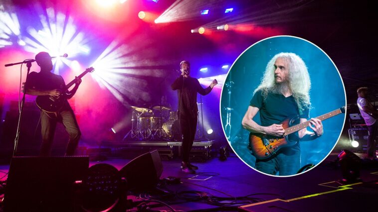 The Story Behind Guthrie Govan's Contribution to Karnivool's New Album]