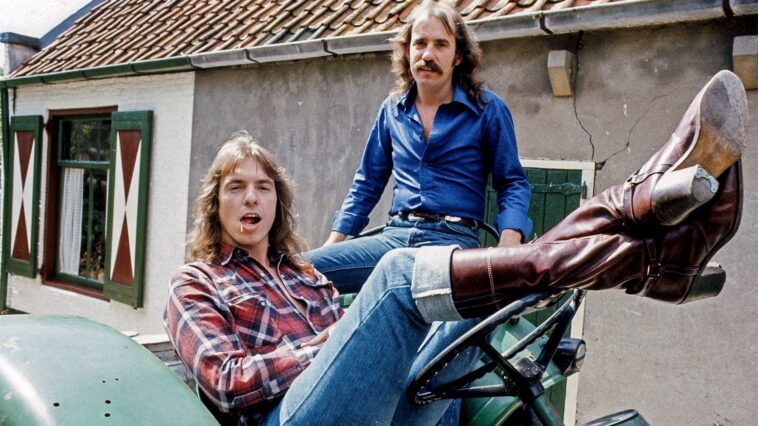 The Story Behind the Bellamy Brothers' Hit "Let Your Love Grow"]