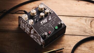 ThorpyFX and Lazy J The J Review – A Pedal That Mimics Amp Characteristics]