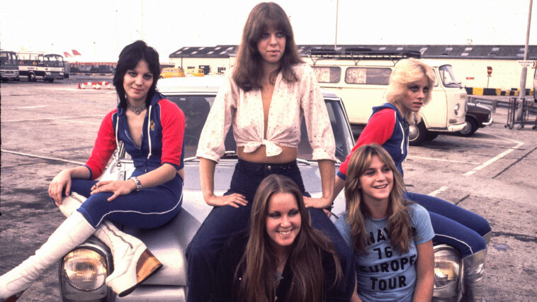 Lita Ford on the Runaways, rock and hecklers who get in her face