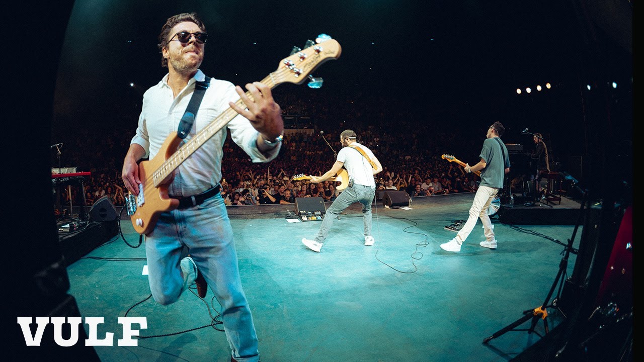 Vulfpeck Live in France - YouTube