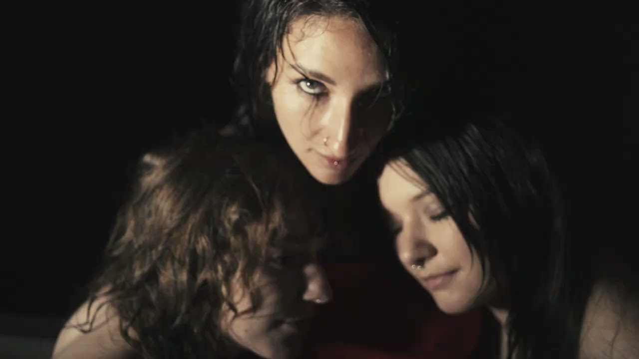 Blackwater Holylight - Heavy, Why? (OFFICIAL VIDEO) - YouTube