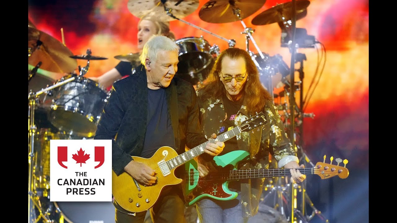 Alex Lifeson quips 'Finding My Way' is the only song Rush knows how to play after Junos performance - YouTube