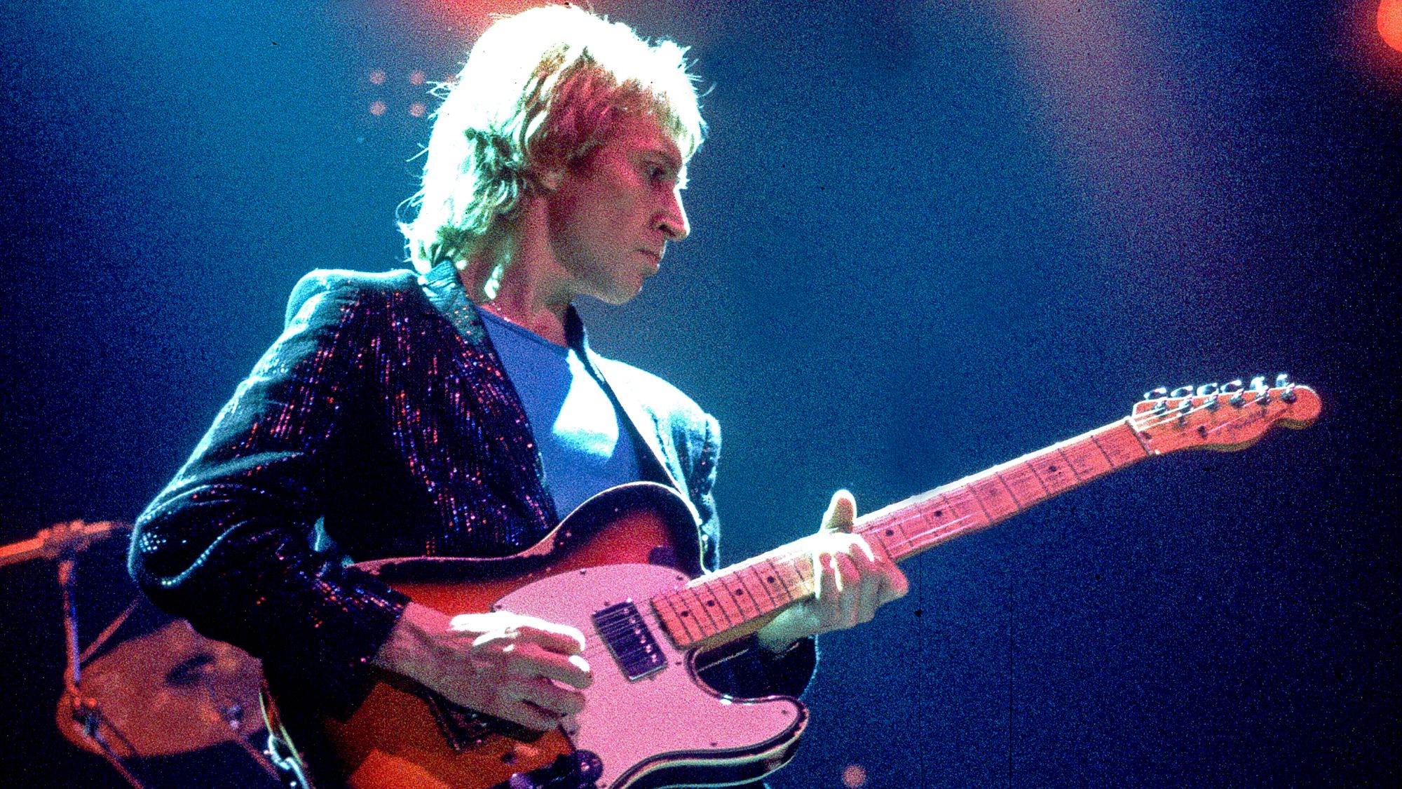 Andy Summers Discusses the Creation of The Police's Hit "Message in a Bottle"]