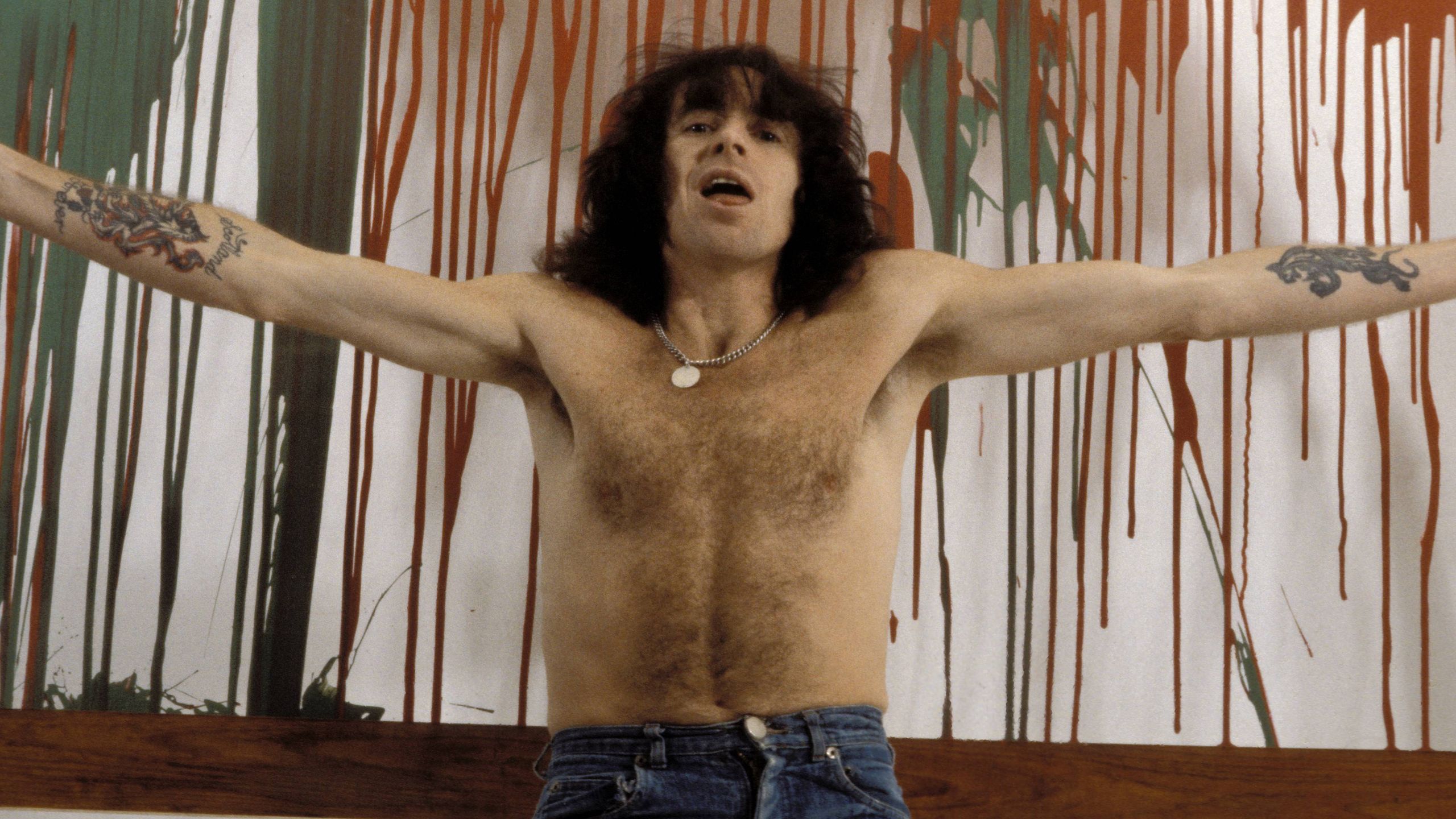 "Bon Scott Enjoyed a Drink, But He Wasn’t Just a Rebel: A Generous Soul Who Helped Us Out" — The Story of AC/DC's Iconic Frontman]