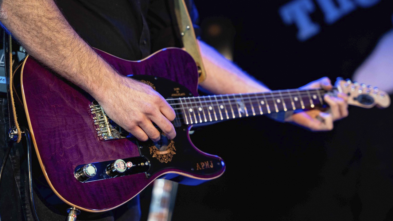 Azaria with his new guitar at the Stone Pony on 11/15/24