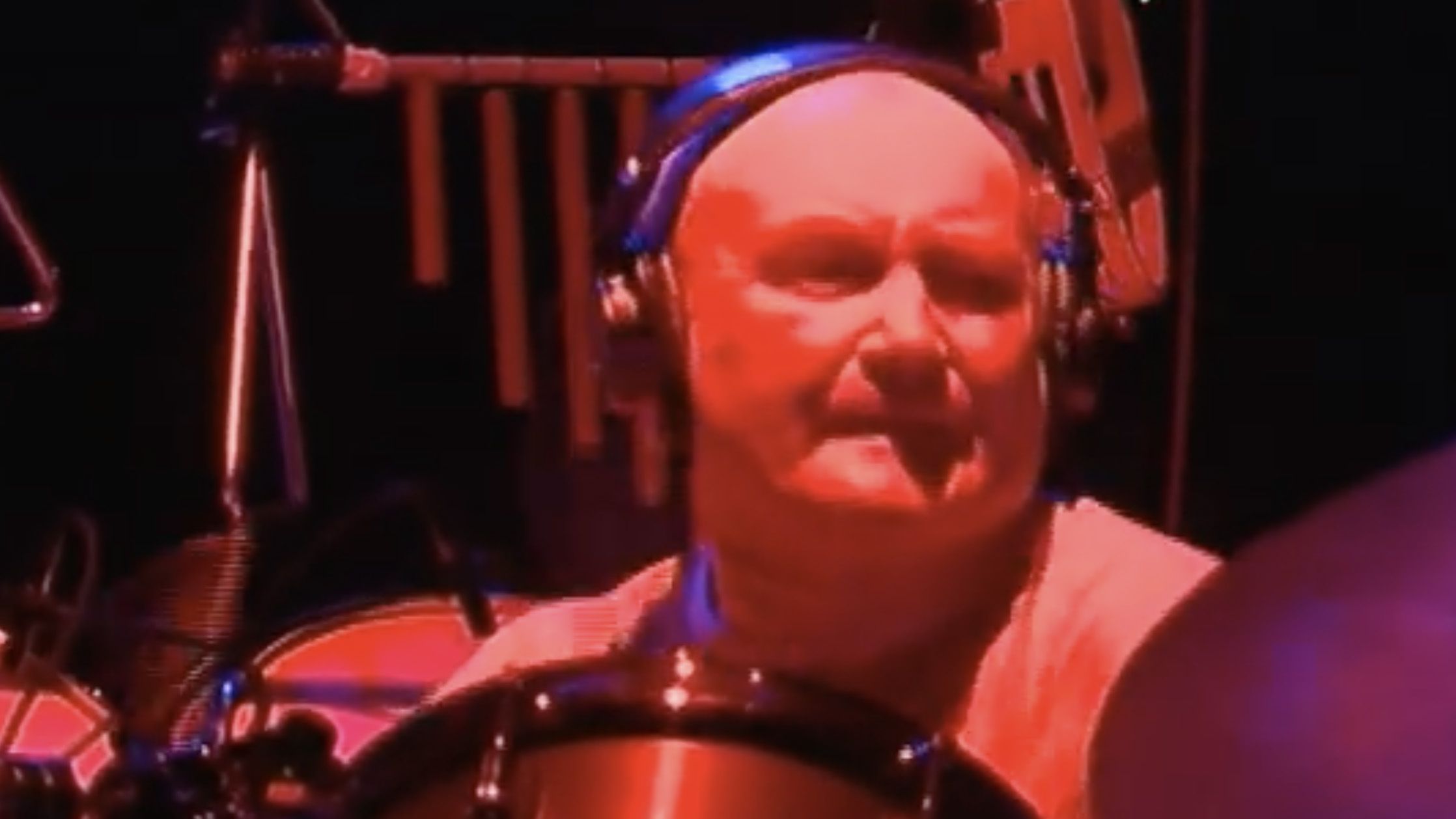 “Expecting a Good Time: Phil Collins Reflects on His Challenging Experience Drumming with a Genesis Tribute Band – 'It Was Really Tough!'”]