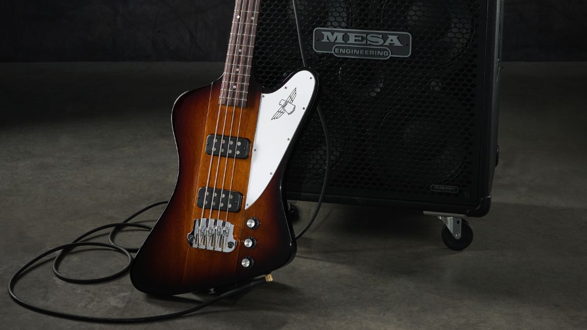 Gibson Revives the Thunderbird with Enhanced Features]