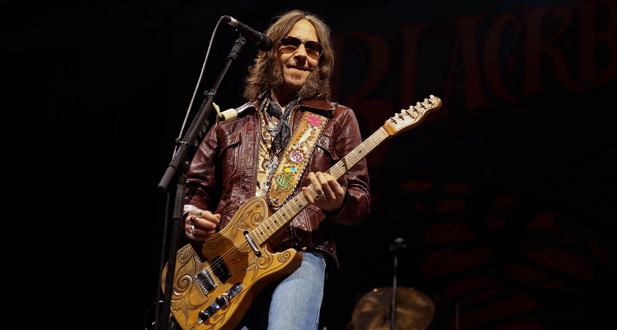 How to Perform B-Bender Licks Without Having a B-Bender Guitar]