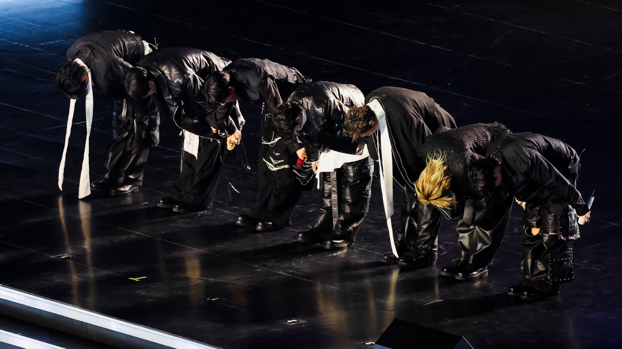 Hybe, the parent company of BTS, sees a 15% drop in stock value following disappointing turnout at Seoul reunion concert.]