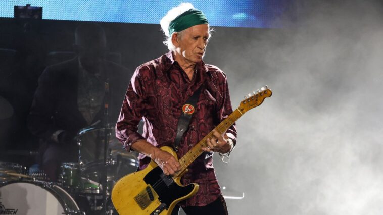 Keith Richards Discusses the Impact of Arthritis on His Music Performance]