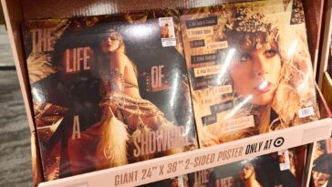 "Listeners are engaging with their favorite artists’ music through an increasing variety of formats: US vinyl sales surpass $1 billion for the first time in over four decades."]