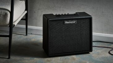 Review of the Blackstar FR Standard Artist Model]