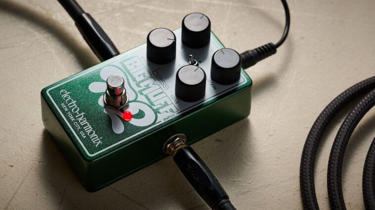 Review of the Electro-Harmonix Nano Bass Big Muff Pi 2 Pedal]