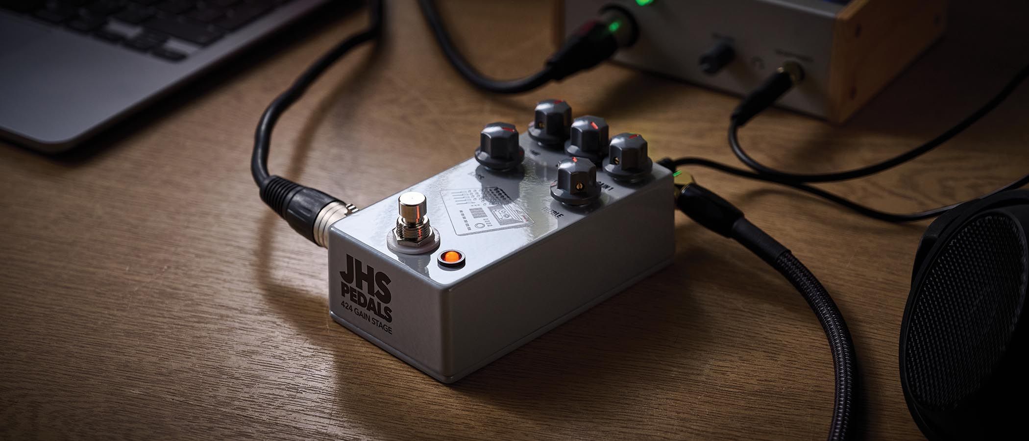 Review of the JHS Pedals 424 Gain Stage]