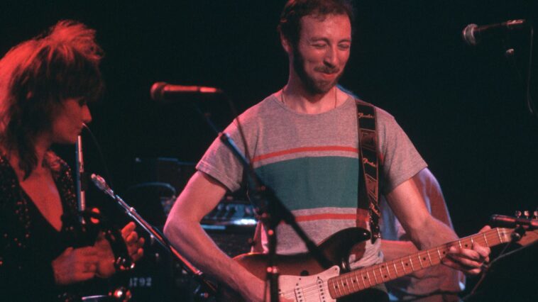 Richard Thompson's unsuccessful collaboration with Gerry Rafferty.]