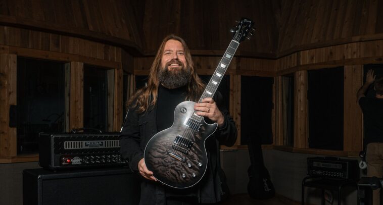 "Similar to Nuno Bettencourt, Mark Morton embraces unconventional techniques with a classic dirt pedal—he shares the secret to achieving his powerful rhythm tone with Lamb Of God."]